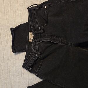 Madewell black curvy perfect vintage jean size 28p